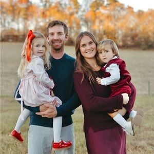 Meet your Posher, Tira